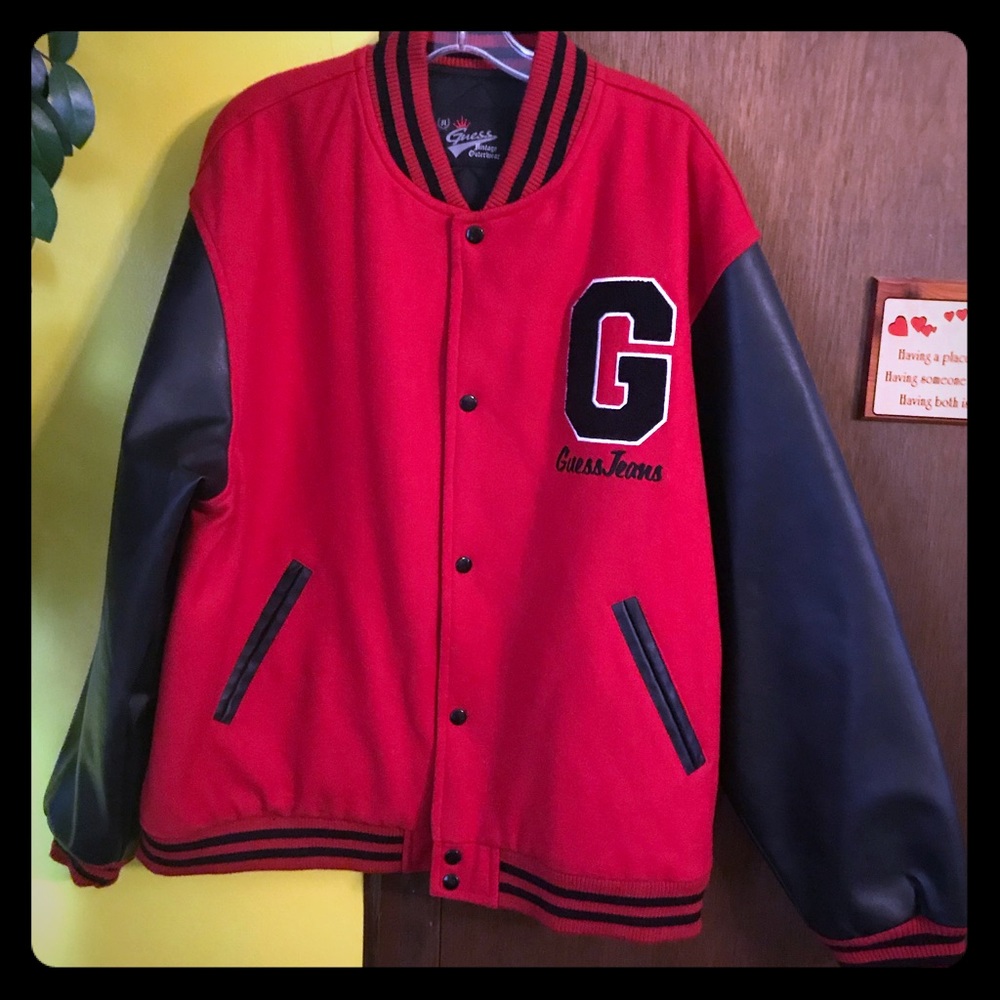 GUESS Men’s Red & Blk Reversal Bomber Jack…